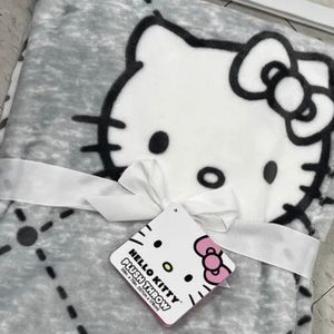 TRADE TRADE ONLY Hello kitty grey blanket not for sale